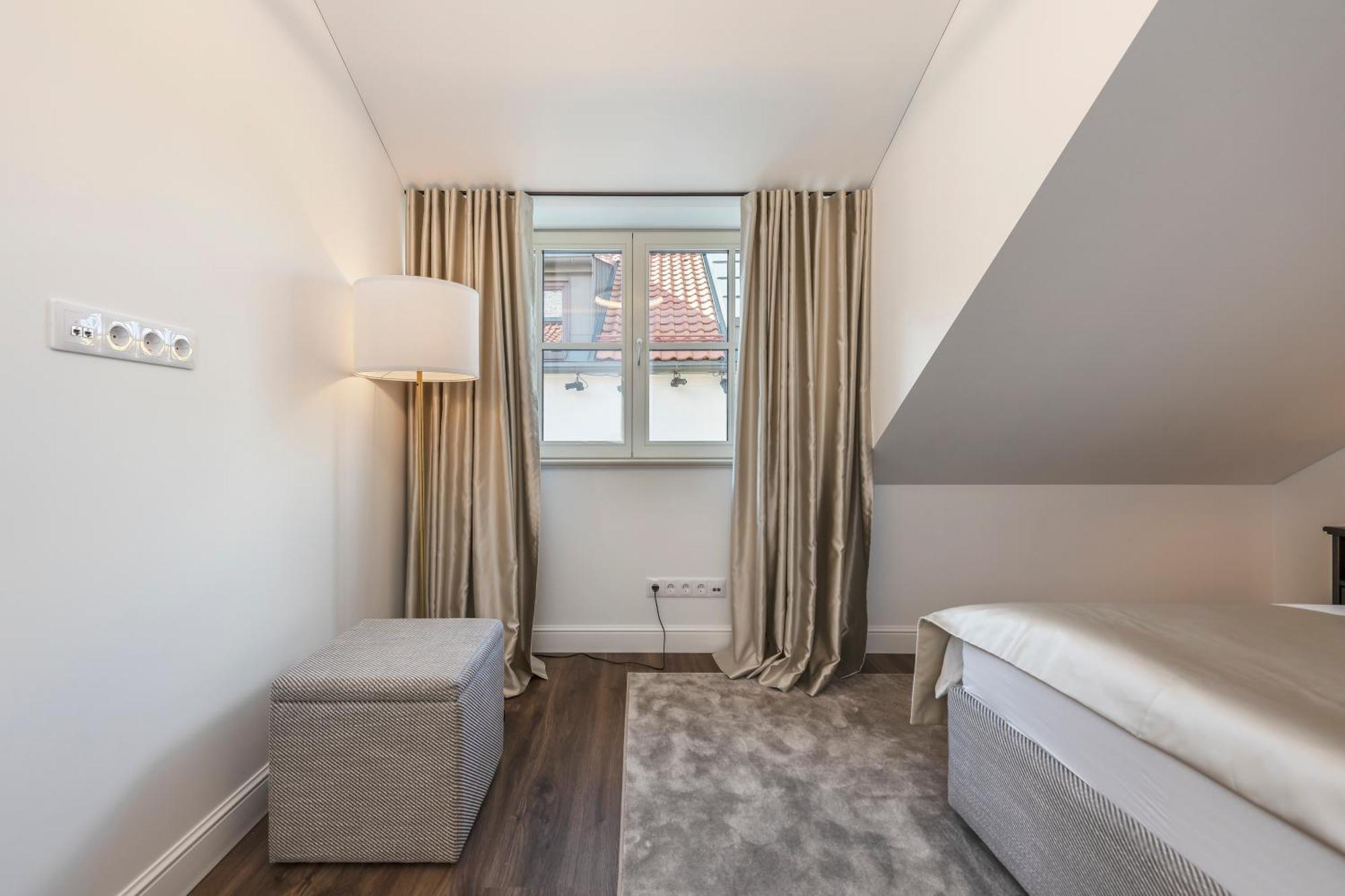 Artsy Exclusive Old Town Residence Gallery Walk Vilnius Phòng bức ảnh